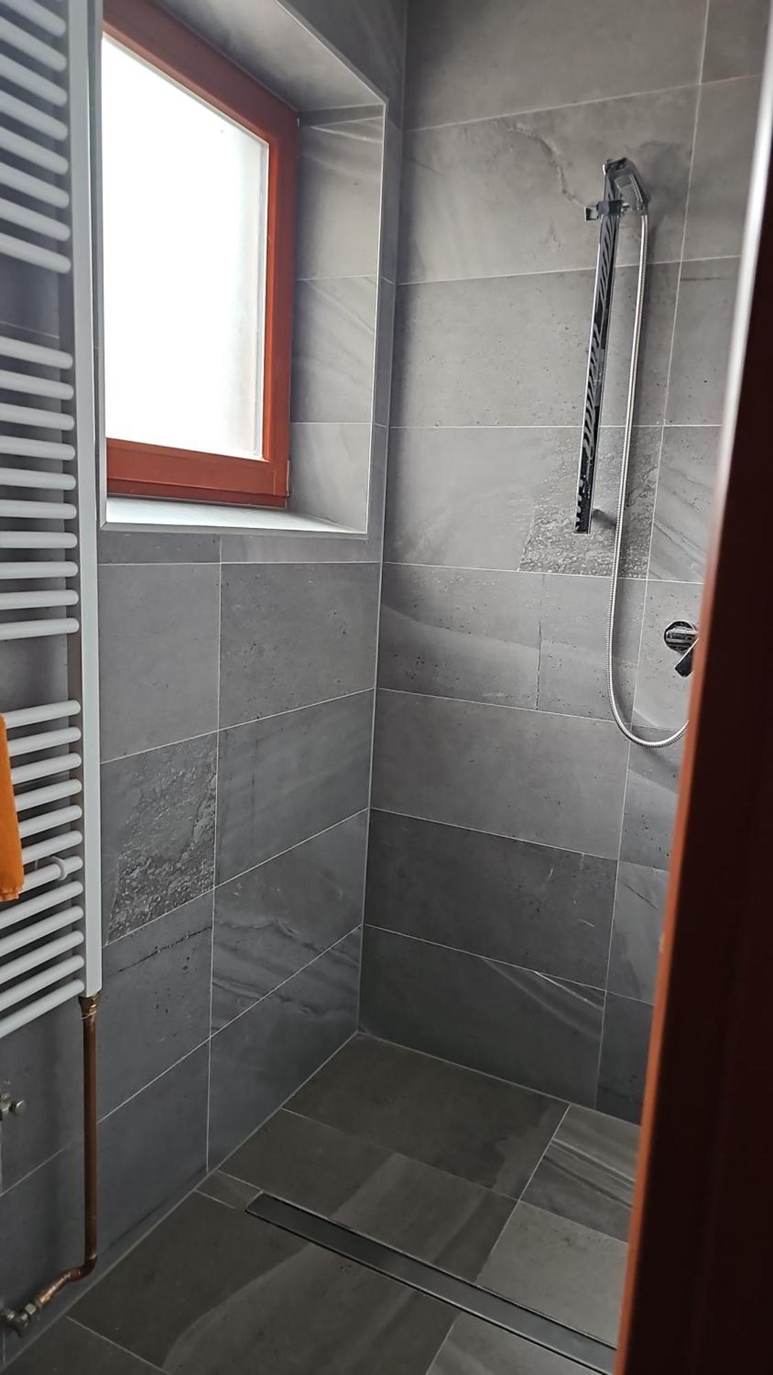Hotel Koruna Roznov pod Radhostem Luaran gambar